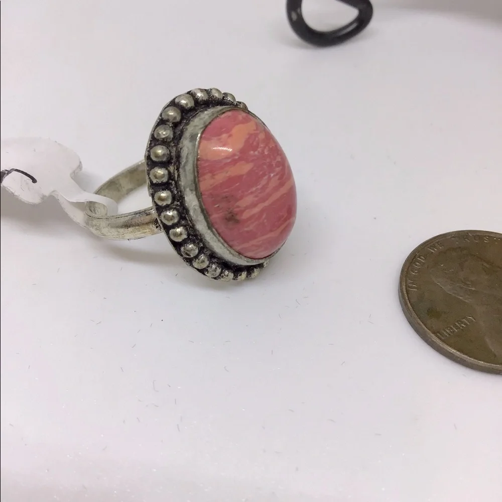 Stone ring - Picture 1 of 5